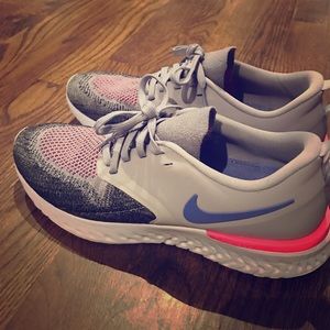 Nike Odyssey React Flyknit 2 (great condition)